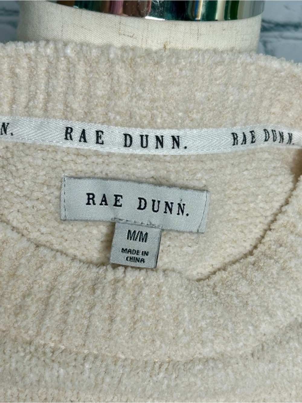 Rae Dunn LOVE Sweater Medium Cream Chenille Knit Pullover Cozy Valentine Soft - Picture 6 of 7